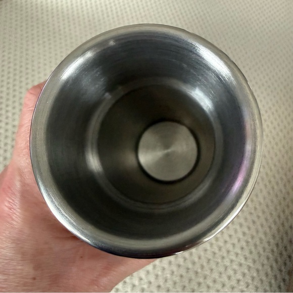 Mercedes-Benz Red Travel Thermos - Picture 5 of 5